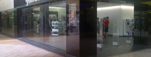 Gamers Retail is one of สถานที่ที่ Jorge ถูกใจ.