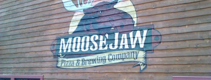 Moosejaw Pizza & Dells Brewing Co is one of Baraboo Hills.