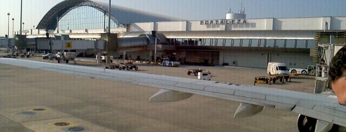 Aeroporto Internacional de Fortaleza / Pinto Martins (FOR) is one of Aeroportos visitados.