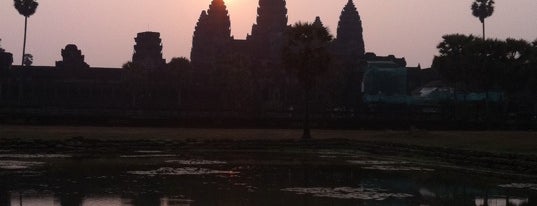 Templo Angkor Wat is one of Top picks for Museums.