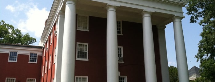 Tucker Hall is one of สถานที่ที่ Javier ถูกใจ.