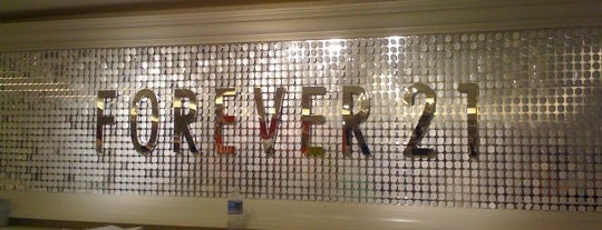Forever 21 is one of Hawaii.