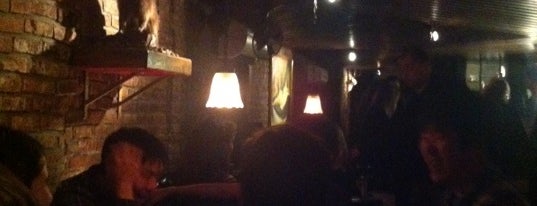 PDT (Please Don't Tell) is one of NY Not-So-Secret-But-Still-Awesome Speakeasies.