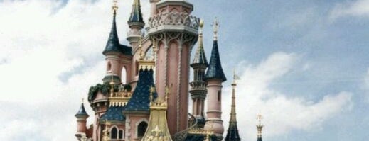 Disneyland Paris is one of #Env001.