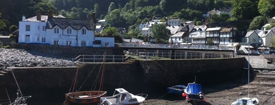 Lynmouth Harbour is one of England 1991.