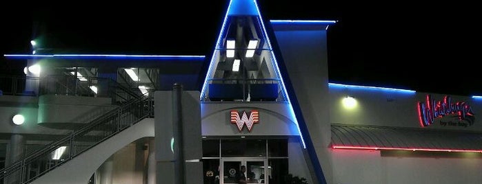 Whataburger By The Bay is one of Lugares favoritos de Andres.