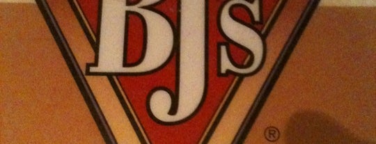 BJ's Restaurant & Brewhouse is one of The 9 Best Places for Red Ales in El Paso.