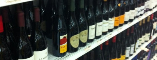 PA Wine & Spirits is one of Lugares favoritos de CBK.
