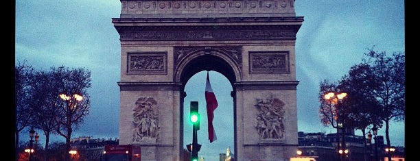 Arc de Triomphe is one of Paris.