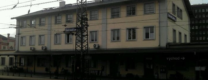 Železniční stanice Ústí nad Labem západ is one of Železniční stanice ČR (T-U).