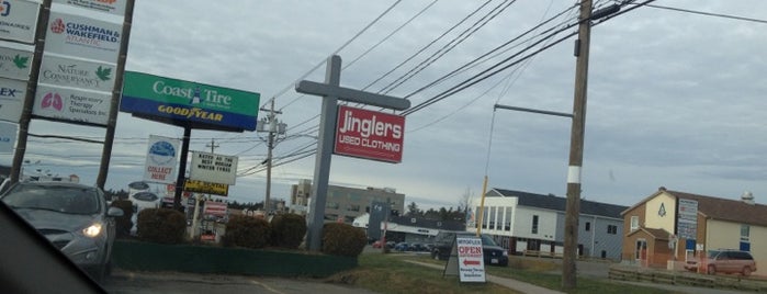 Jingler's is one of สถานที่ที่ J ถูกใจ.