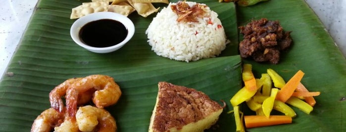 Bon Ton Restaurant is one of @Langkawi Island, Kedah.