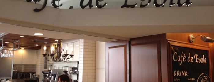 Café de Esola is one of Lieux sauvegardés par Boya.