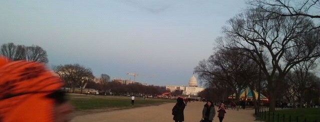 National Mall is one of Anthony Bourdain's DC.