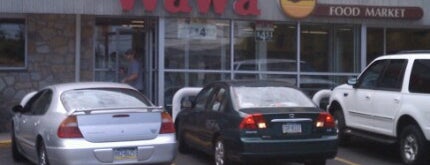 Wawa is one of Locais curtidos por Brittany.