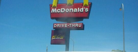 McDonald's is one of Tempat yang Disimpan Scott Kleinberg.