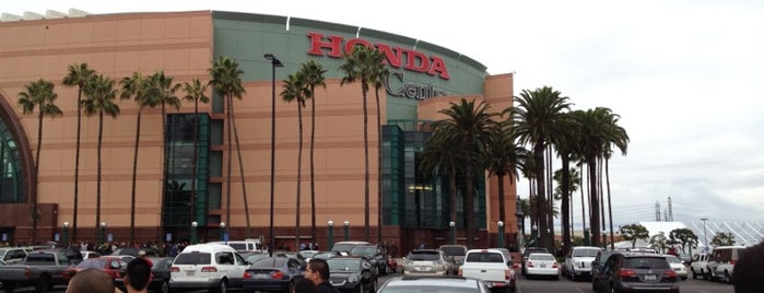 Honda Center is one of Entertainment.