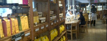 Le Pain Quotidien is one of NY Must by Bellita!.