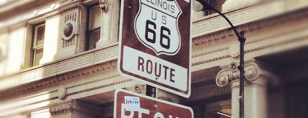 The Beginning of Route 66 is one of 私がシカゴに短期滞在中に立ち寄ったスポットlog.