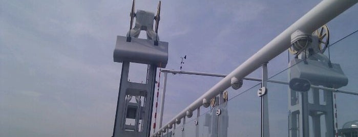 Stadsbrug is one of Bridges in the Netherlands.