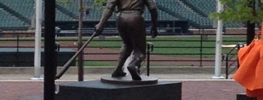 Frank Robinson sculpture by Toby Mendez is one of The Great Baltimore Check-In 2012.