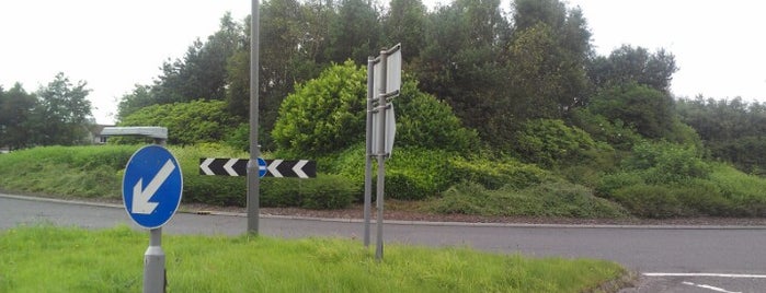Greencornhills Roundabout is one of Named Roundabouts in Central Scotland.