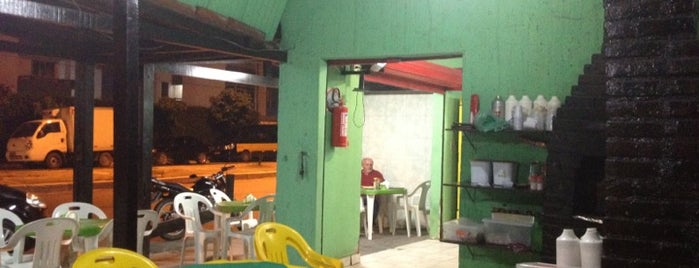 Pizzaria Fiorela is one of Bares e Restaurantes - Candeias..