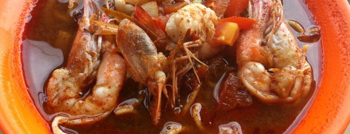 Bukit Padang Fish Head Noodle & Tom Yum is one of Kota Kinabalu Good Food List.