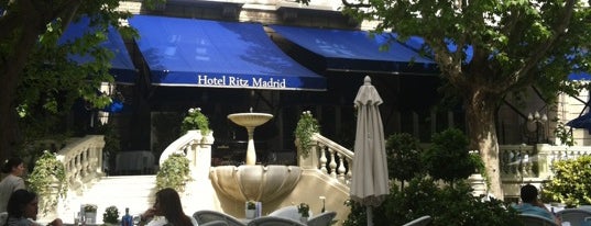 Hotel Ritz is one of Bons plans Madrid.