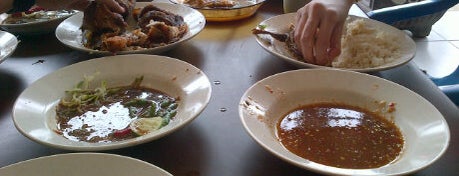 Taman Selera Kraftangan - Nasi Ulam Cikgu is one of My favorites for Asian Restaurants.