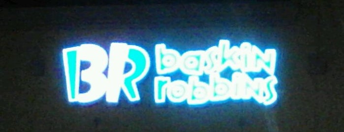Baskin-Robbins is one of สถานที่ที่ Mandy ถูกใจ.