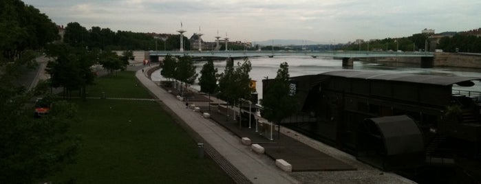 Berges du Rhône is one of Lyon.