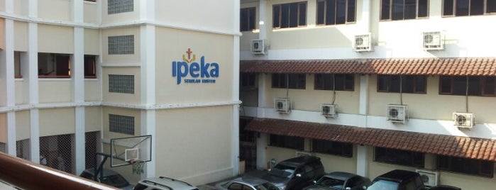 Sekolah Kristen IPEKA Sunter 2 is one of สถานที่ที่ Vaήs 😉 ถูกใจ.