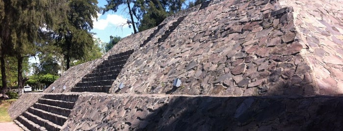 Pirámide del Sol is one of Esculturas & Monumentos @ GDL.