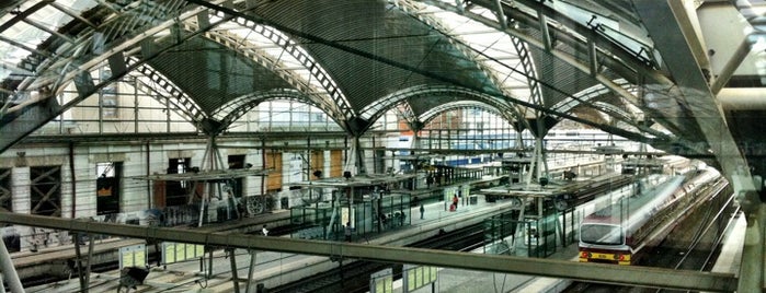 Leuven Railway Station is one of Belgique.