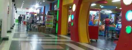 Mall Mesra Indah is one of Mall di Samarinda.
