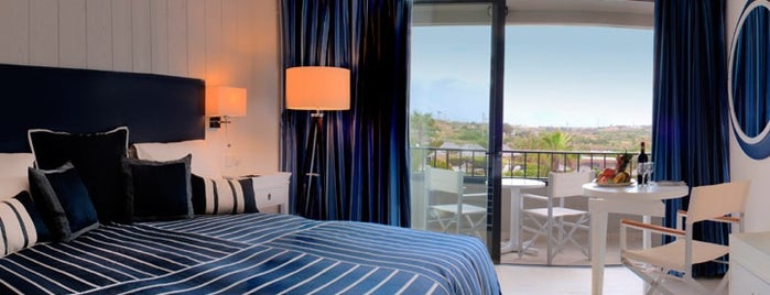 Seabank Resort & Spa is one of Lugares favoritos de Veronica.