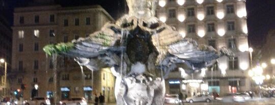 Fontana del Tritone is one of #invasionidigitali 2013.