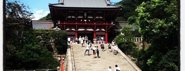 鶴岡八幡宮 is one of 日本国.