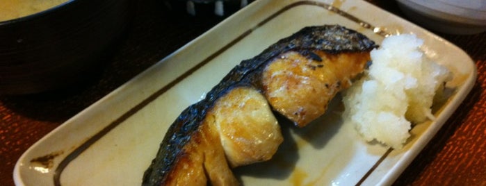 魚玉 is one of 01_小川町/神保町/駿河台/淡路町/錦町 ランチ.