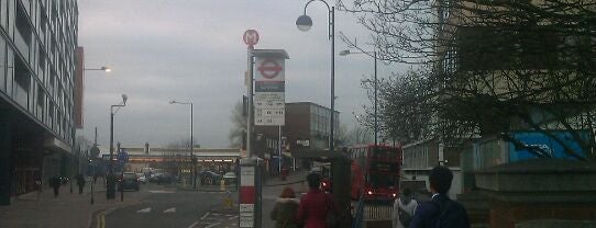 Clayton Road (M) is one of London Bus Stops.