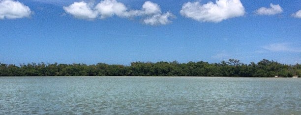 Isla de la Pasion is one of Tempat yang Disukai Mitzy.