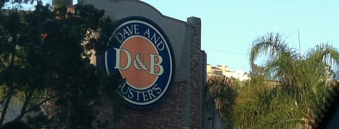 Dave & Buster's is one of Lieux qui ont plu à chin.