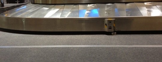 Baggage Claim South is one of AIRPORTS world.