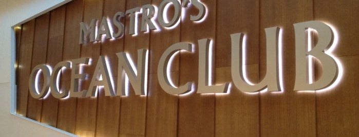 Mastro's Ocean Club is one of Tempat yang Disukai Chuck.