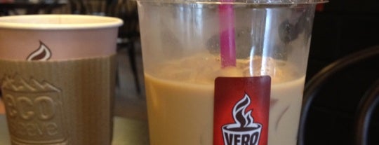 Vero Cafe is one of Coffeeholic.