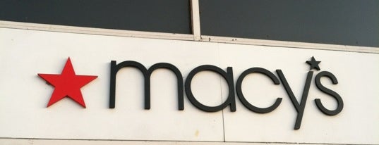 Macy's is one of Lugares favoritos de Phillip.