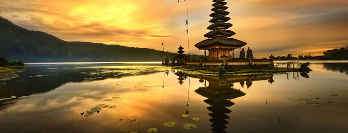 Pura Ulun Danu Beratan is one of Viaje a Bali.