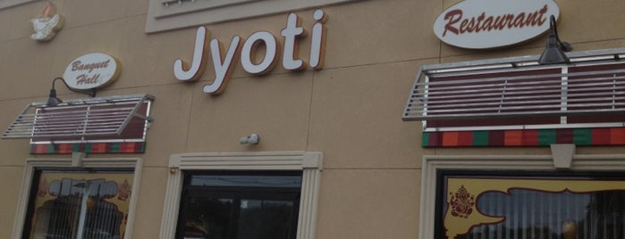 Jyoti is one of สถานที่ที่บันทึกไว้ของ Lizzie.