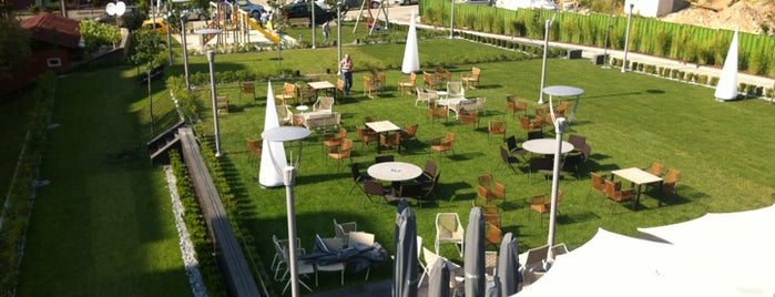Radisson Blu Hotel, Istanbul Asia is one of Outdoor,Festival/Area,Beach,Hotel,Show Center etc..